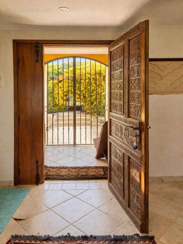 Photo 4 - Maison à GRIMAUD