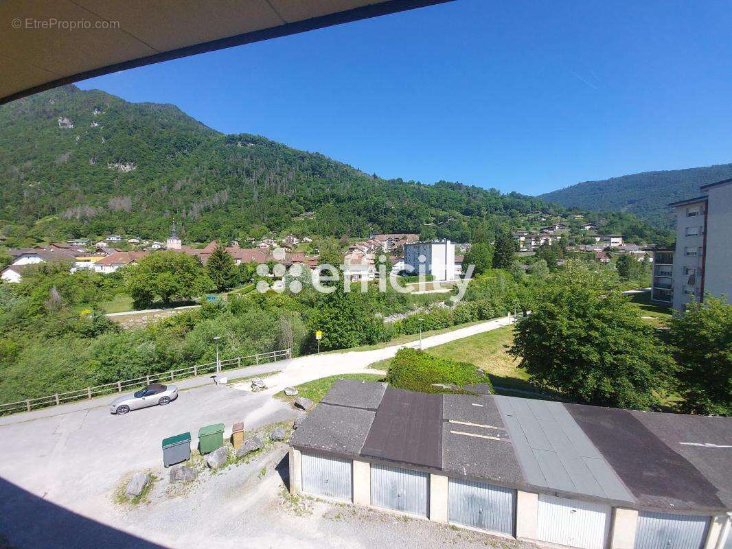 Appartement à MARIGNIER