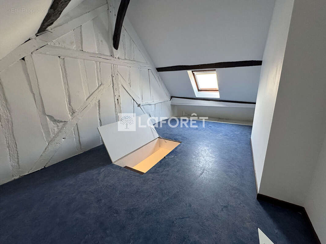 Maison à BEAUMONT-SUR-OISE