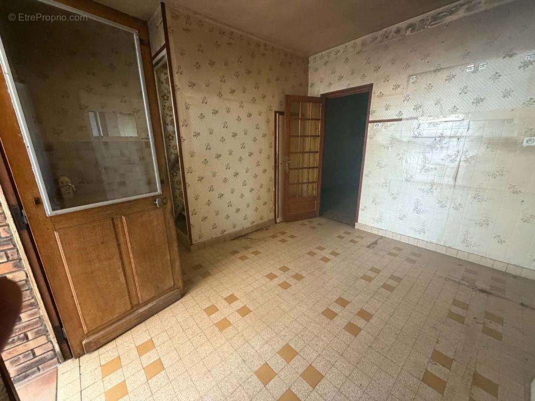 Maison 77 m² à Belleu  - photo 2