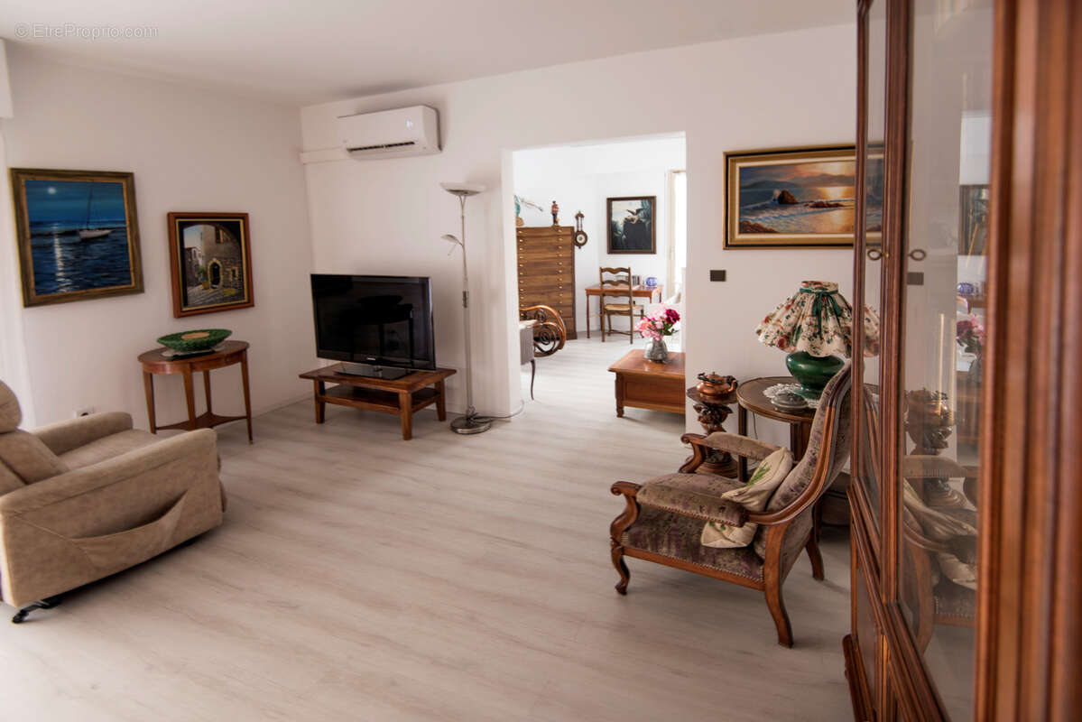 Appartement à LE CANNET