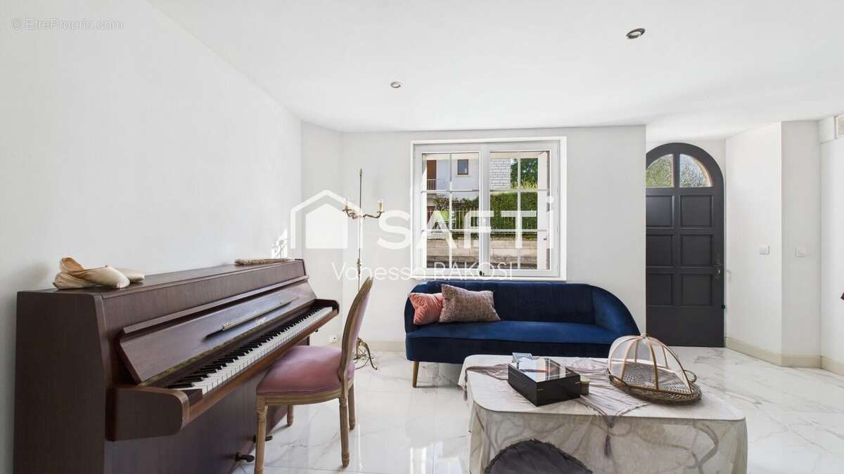 Photo 2 - Maison à SAINT-JEAN-D'ANGELY