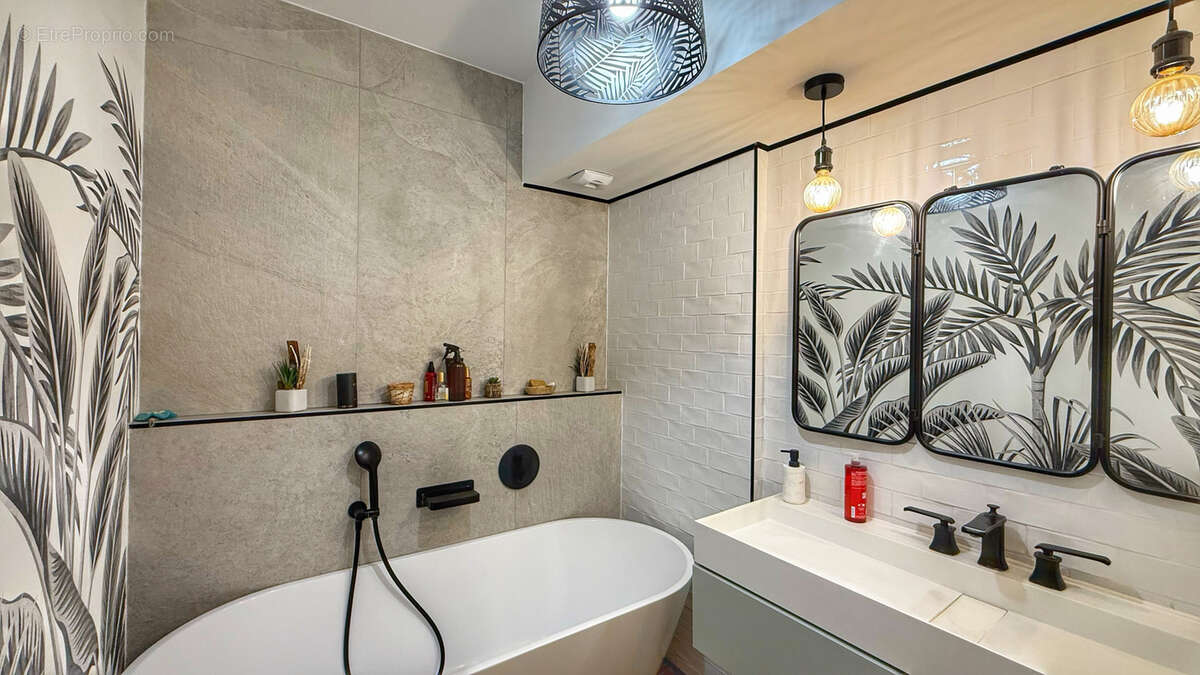 Appartement à SEYSSINET-PARISET