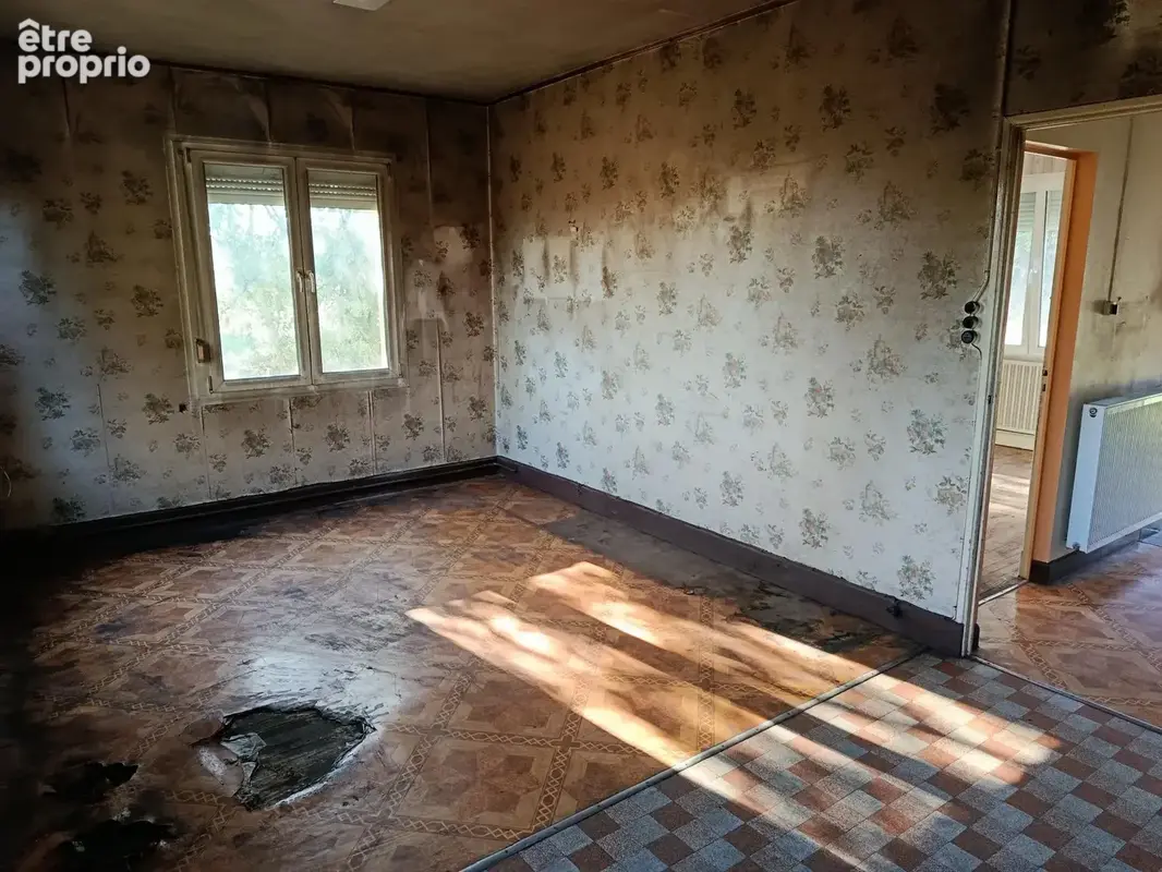 Maison individuelle avec terrain et dépendances - photo 8