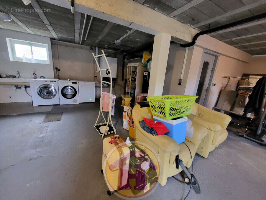 Maison à SAINT-JUNIEN