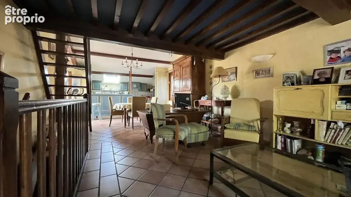 Maison de 168 m² en centre bourg - photo 6