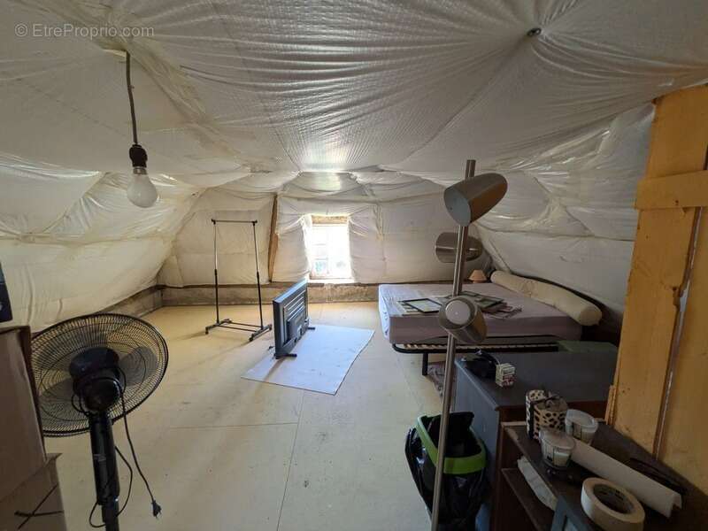 Maison à SAINT-CARADEC-TREGOMEL