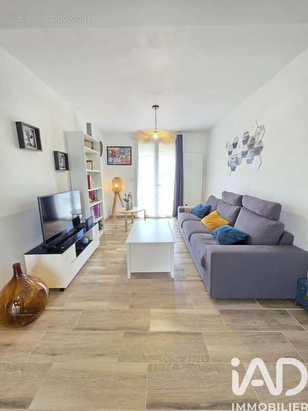 Photo 5 - Maison à NEUILLY-LE-REAL