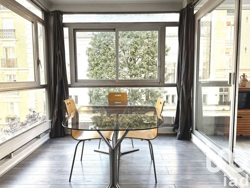 Photo 7 - Appartement à PARIS-16E