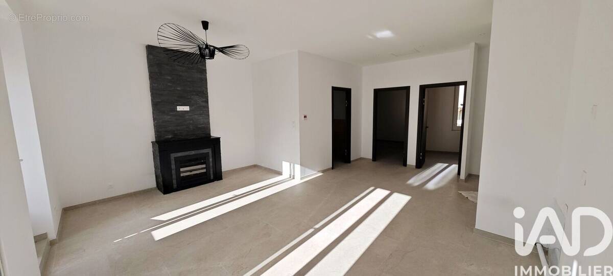 Photo 1 - Appartement à NIMES
