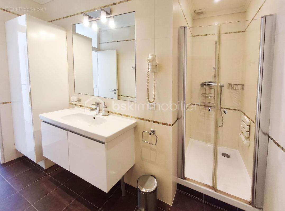 Appartement à PARIS-6E