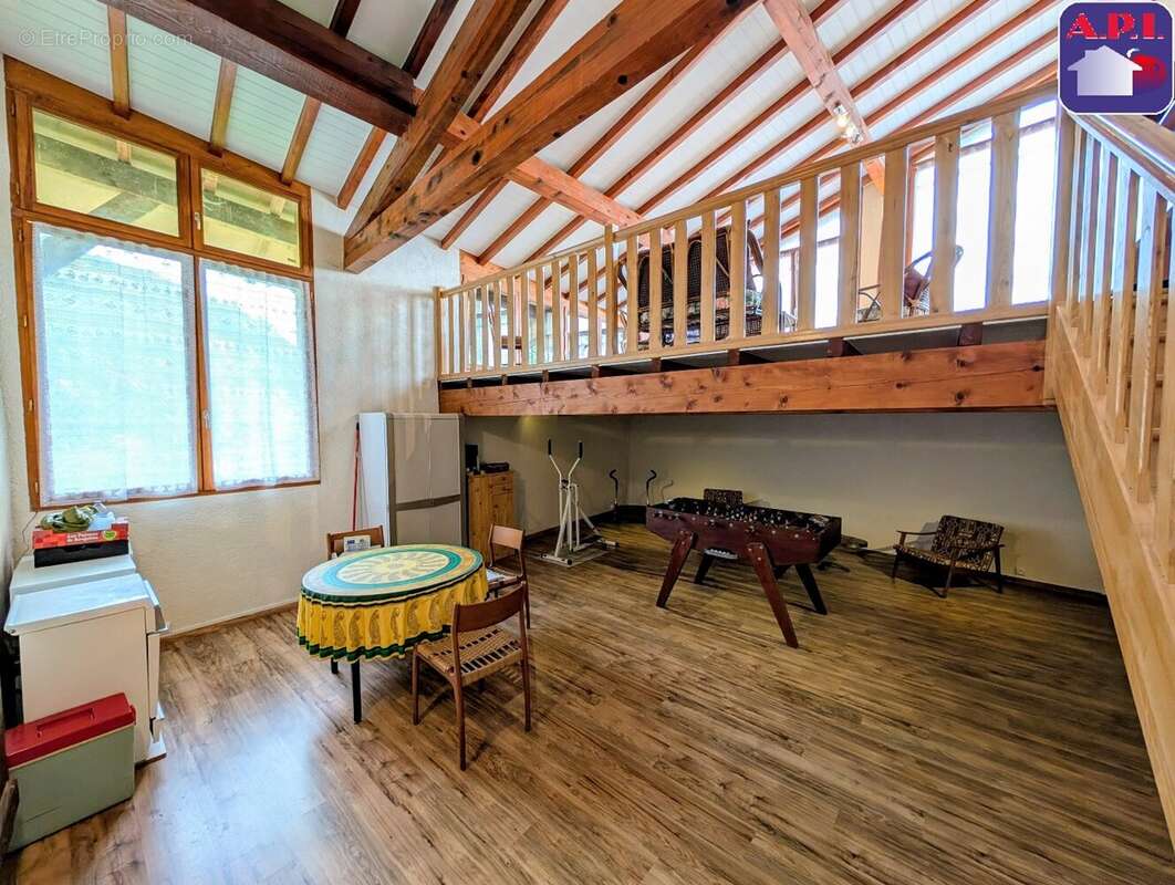 Maison à LAVELANET
