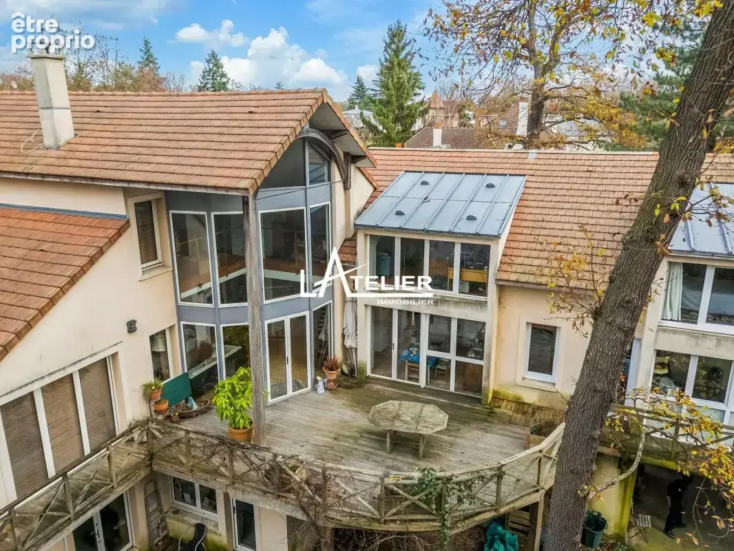 Maison 192 m² à Saint-Germain-En-Laye  - photo 9