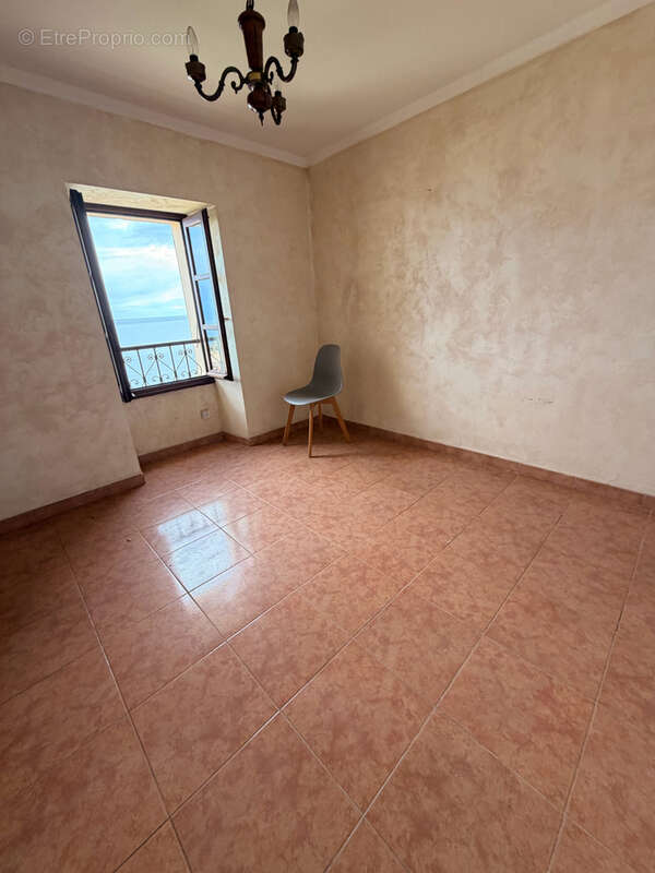 Maison à SAN-MARTINO-DI-LOTA