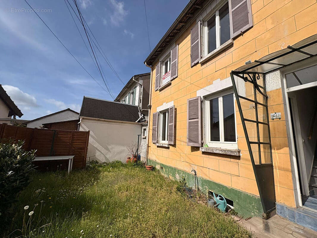 Maison à CONFLANS-SAINTE-HONORINE