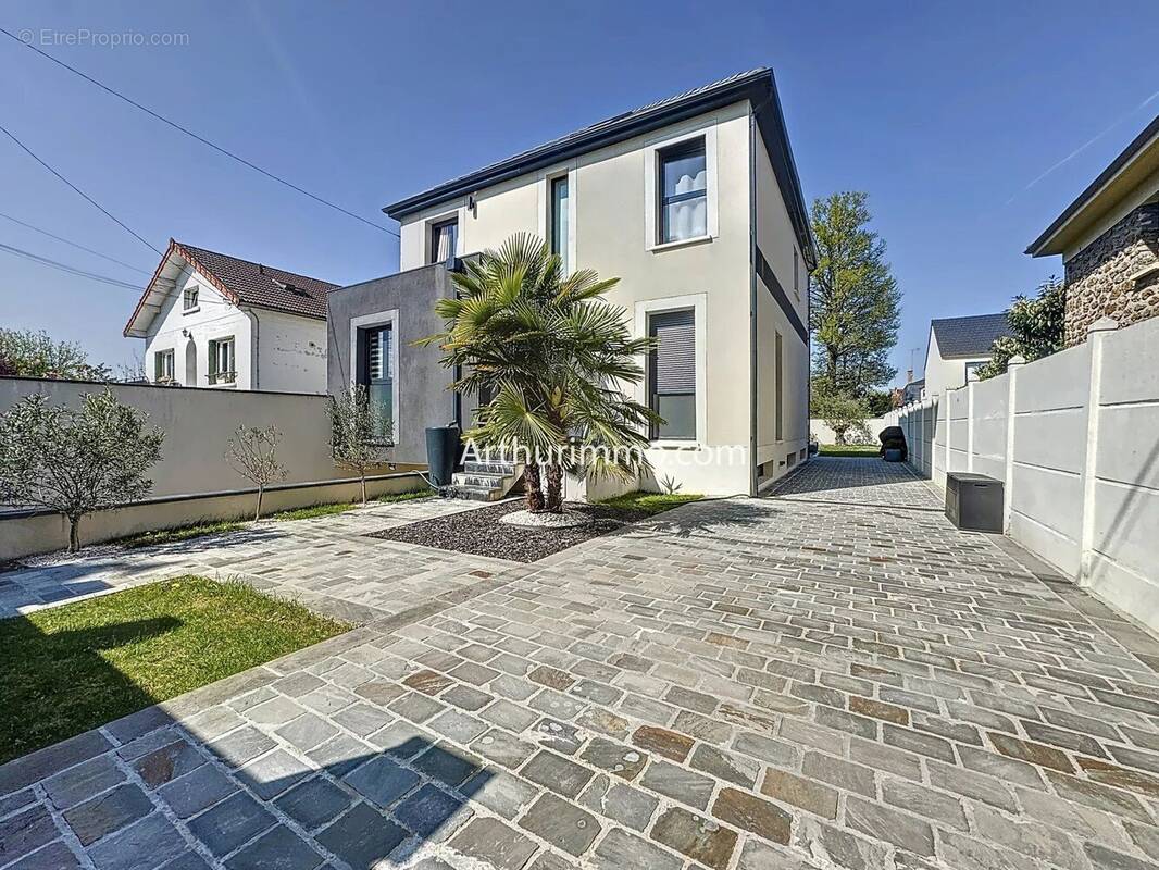 Maison à BOISSY-SAINT-LEGER