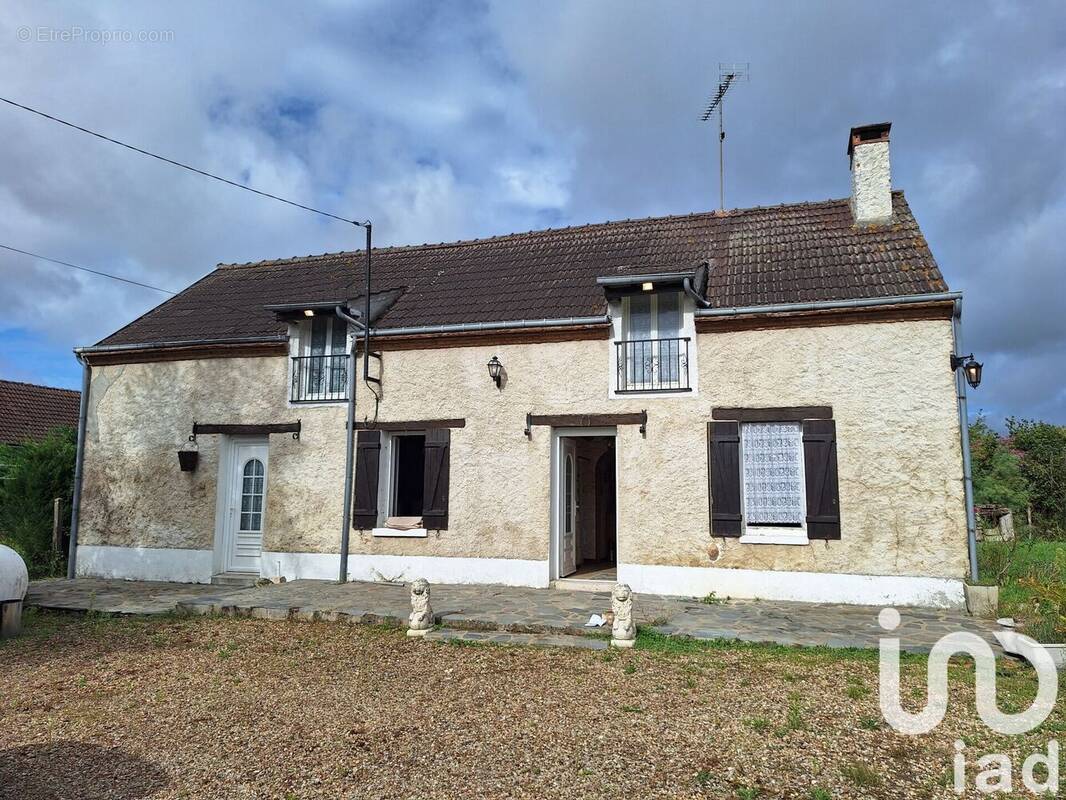 Photo 1 - Maison à VILLEMOUTIERS