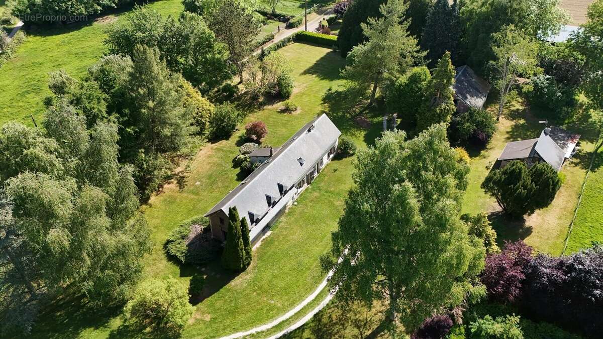 Maison à NEUVILLE-SUR-TOUQUES