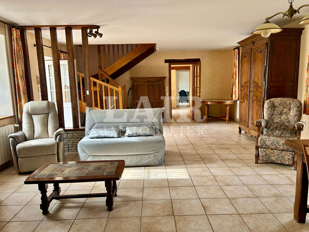 Maison à SAINT-CHRISTOPHE-LE-JAJOLET