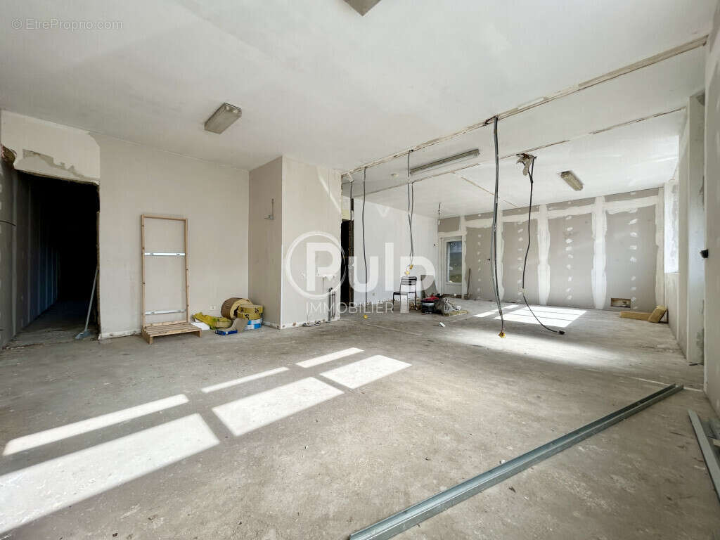 Commerce à MAZINGARBE