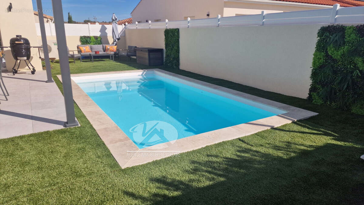 Maison à NISSAN-LEZ-ENSERUNE