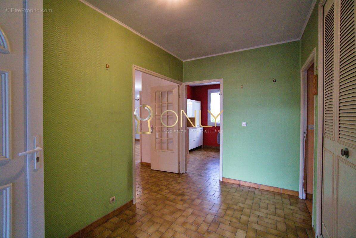 Maison à DECINES-CHARPIEU