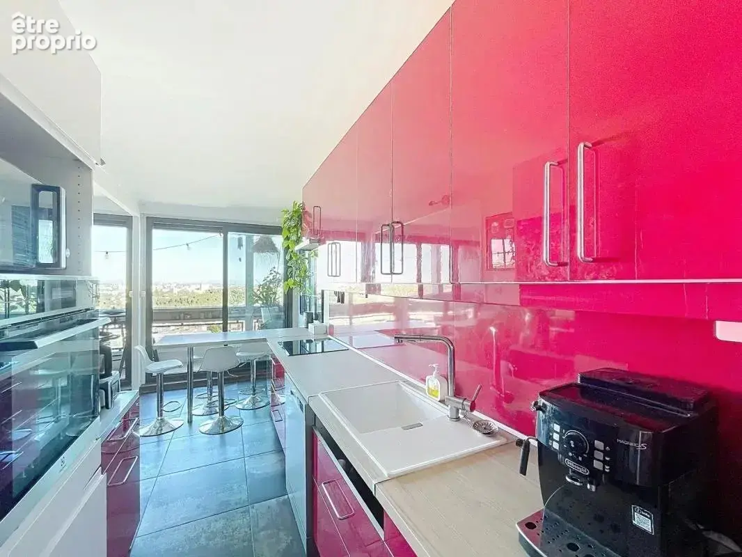 LYON 9e-82 M2- 3 chambres avec balcon-Vue panoramique - photo 9