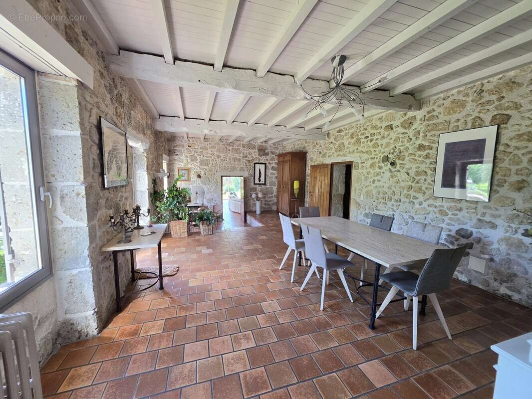 Maison à NERAC