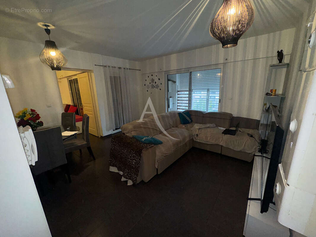 Appartement T3 de  70m² - photo 2