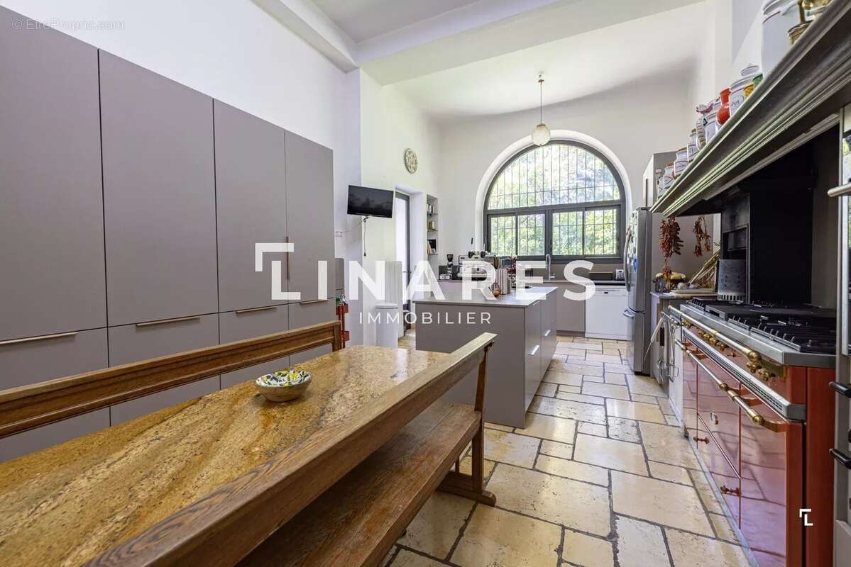 Maison à MARSEILLE-8E