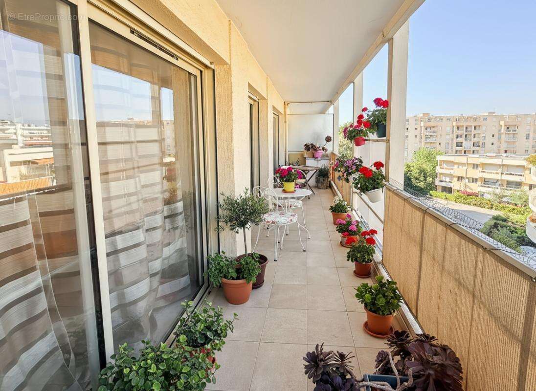 Appartement à CAGNES-SUR-MER