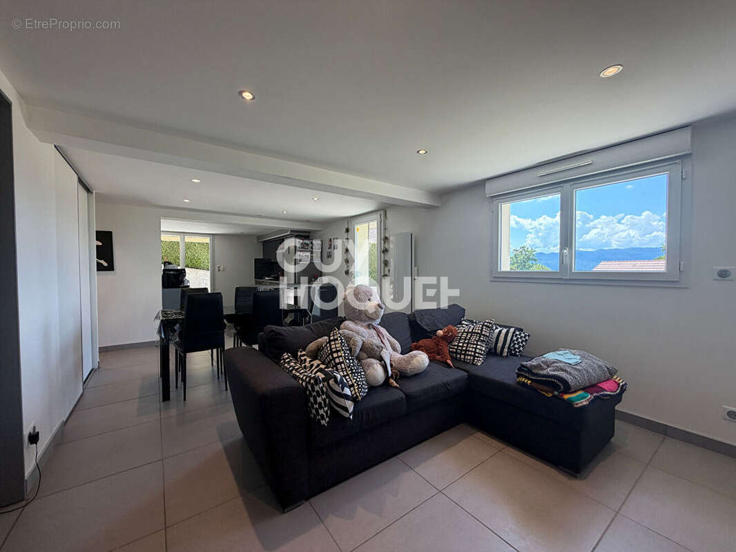 Maison familiale de 184 m² avec terrain de 1 800 m², vue dégagée et fort potentiel ? Grésy-sur-Aix - photo 11