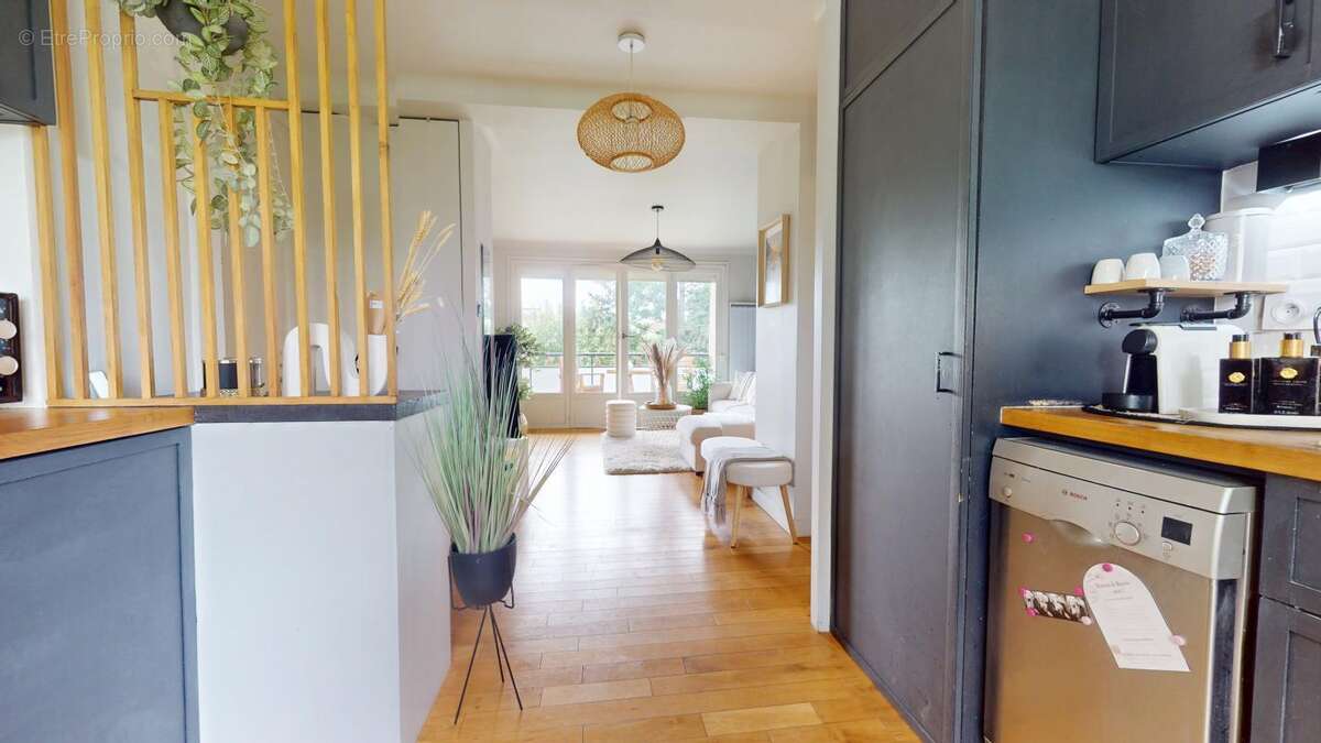 Appartement à TASSIN-LA-DEMI-LUNE