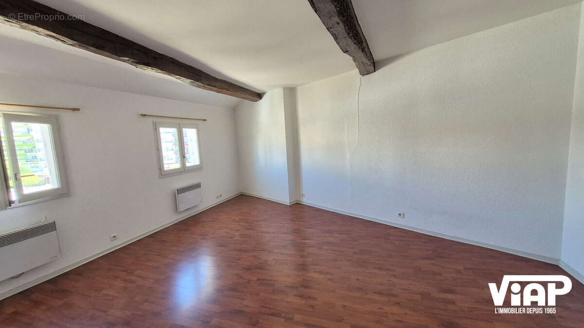 Place de la République, appartement de 63m2 - photo 3