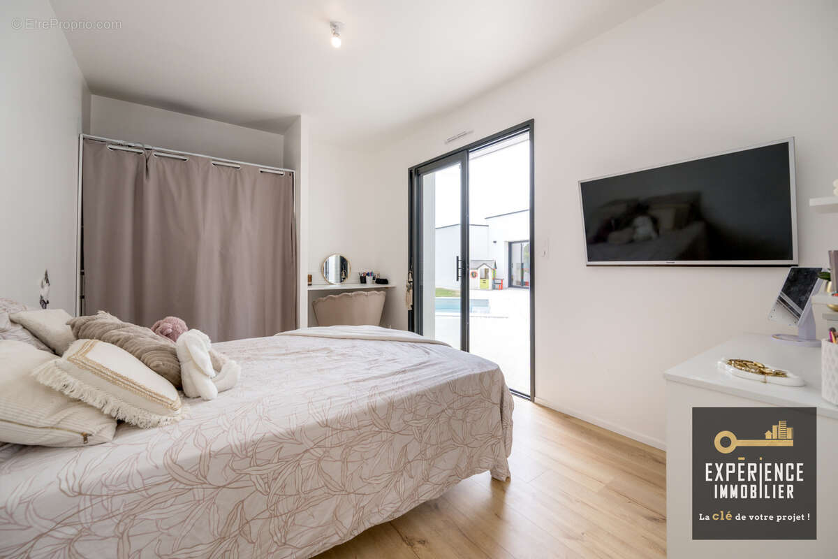 Maison contemporaine de plain-pied avec piscine - photo 9
