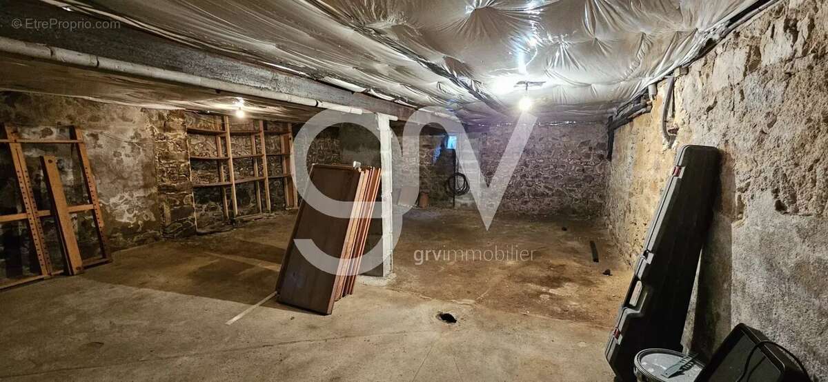 Appartement à LACAPELLE-DEL-FRAISSE