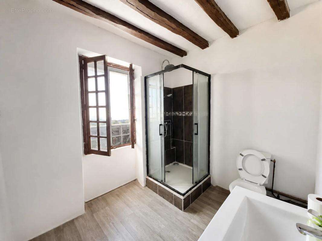 Maison de 3 pièces, 75 m² à Verrières - photo 6