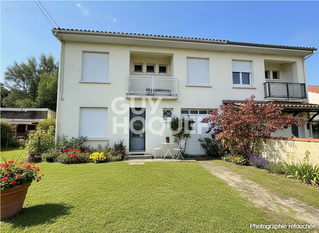 Maison à VILLENAVE-D'ORNON