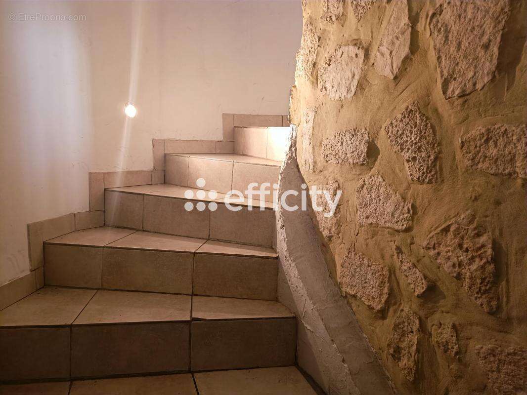 Maison à COLOMBIERS