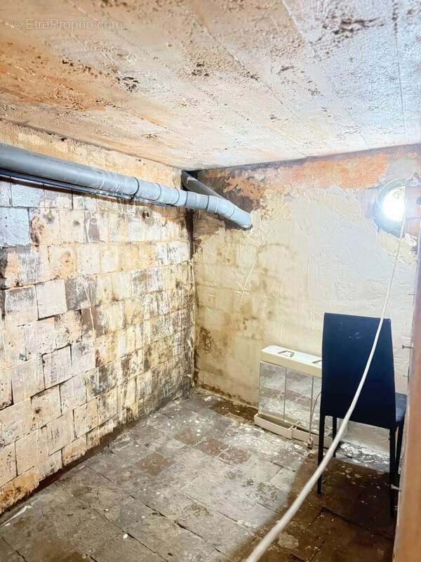 Appartement à SAINTE-ANASTASIE-SUR-ISSOLE