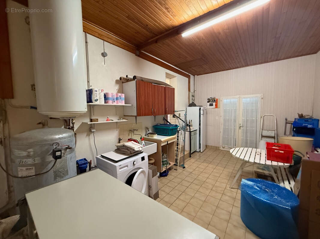 Maison à SAINT-ETIENNE-DE-FOUGERES