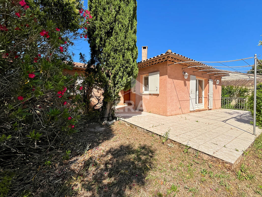 Maison à ROGNONAS