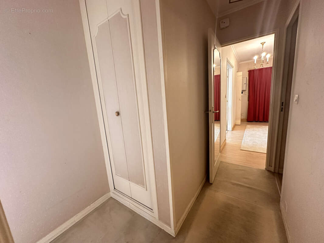 Appartement à VAIRES-SUR-MARNE
