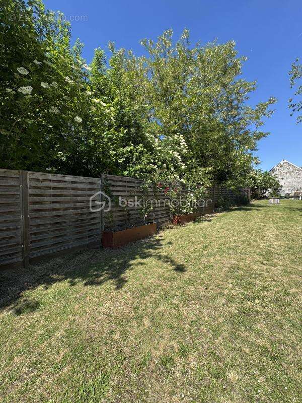 Maison à ROZAY-EN-BRIE