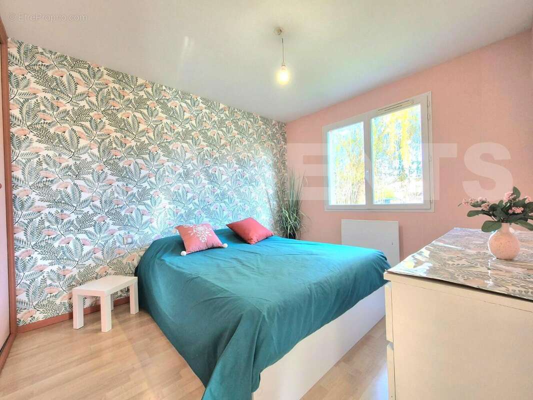 motion_photo_5007055229378060654 - Maison à MIREPOIX