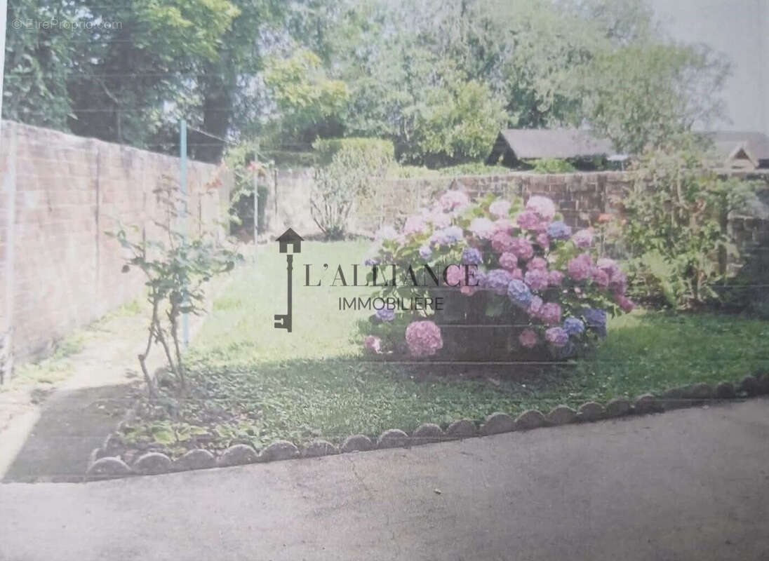 Maison à SAINT-POL-SUR-TERNOISE