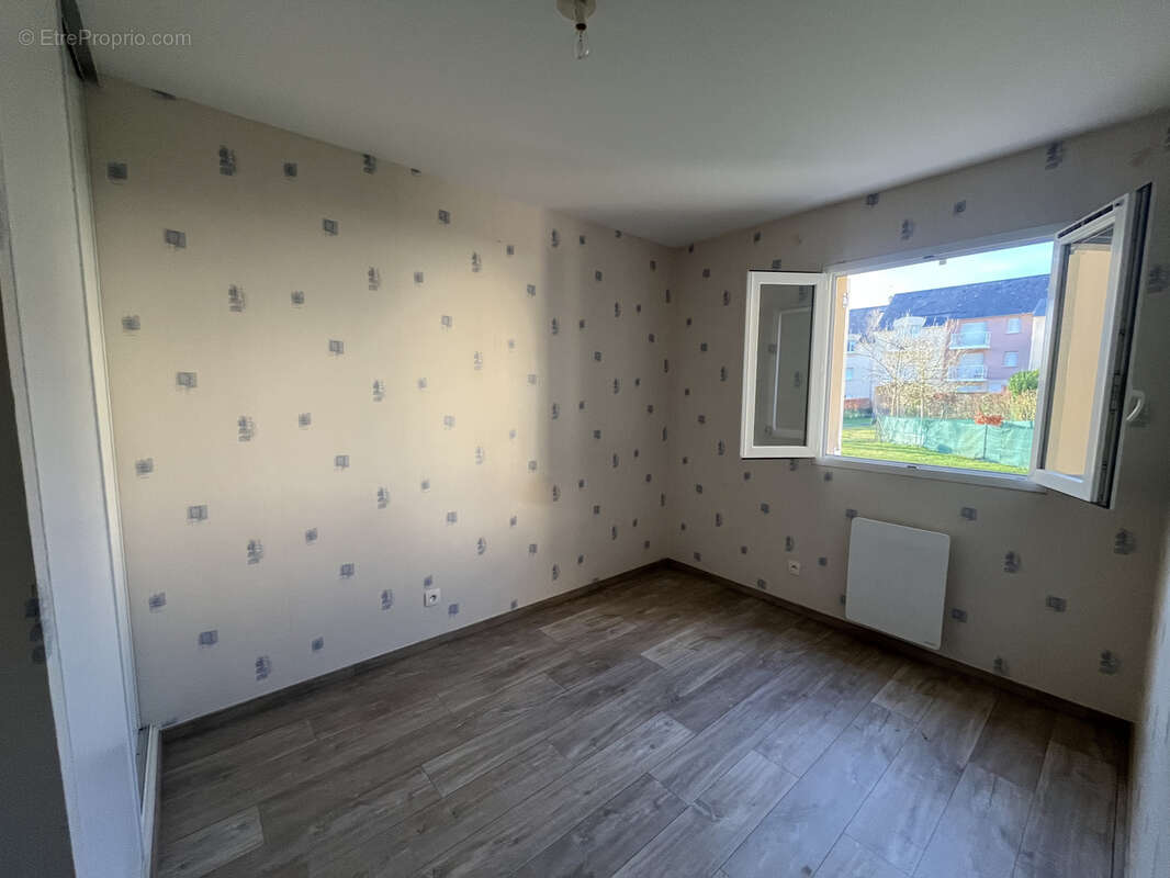 Appartement à PORT-EN-BESSIN-HUPPAIN