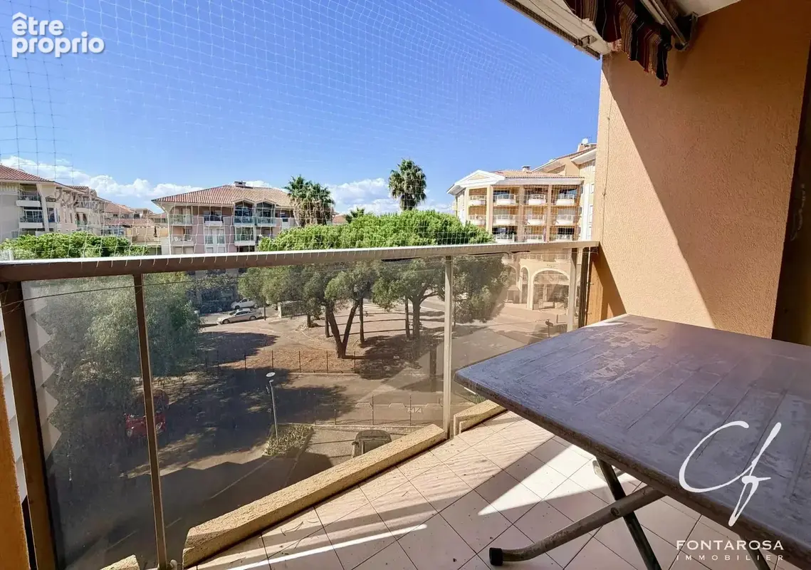 Appartement à FREJUS