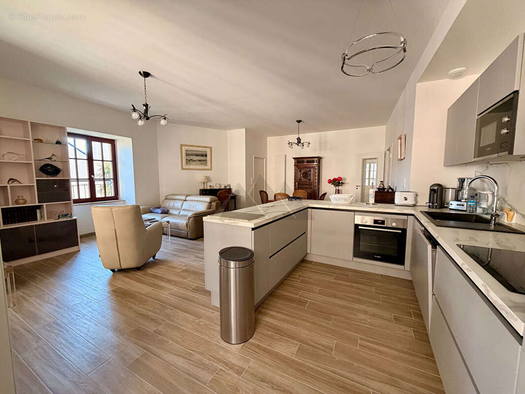 A vendre quimper historique appartement  duplex  jardin  parking - photo 6