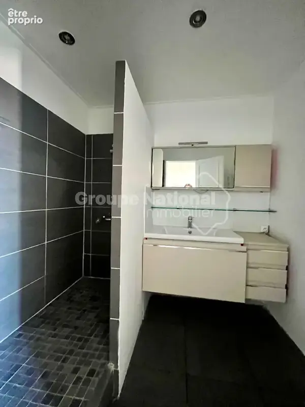 Appartement  3 pièce(s) 70 m2 - photo 12